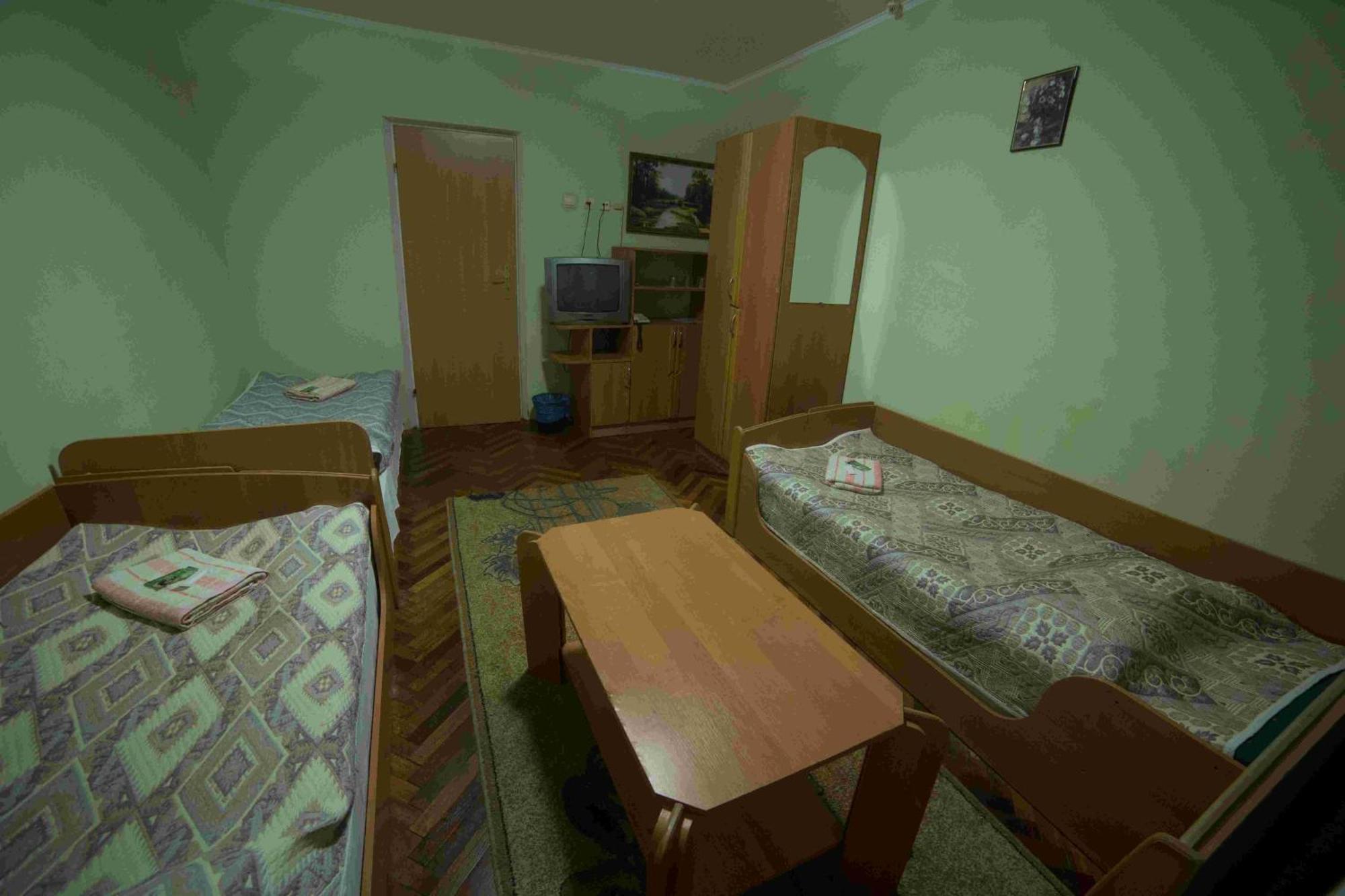 Malyvo Hotel Dilyatyn Extérieur photo
