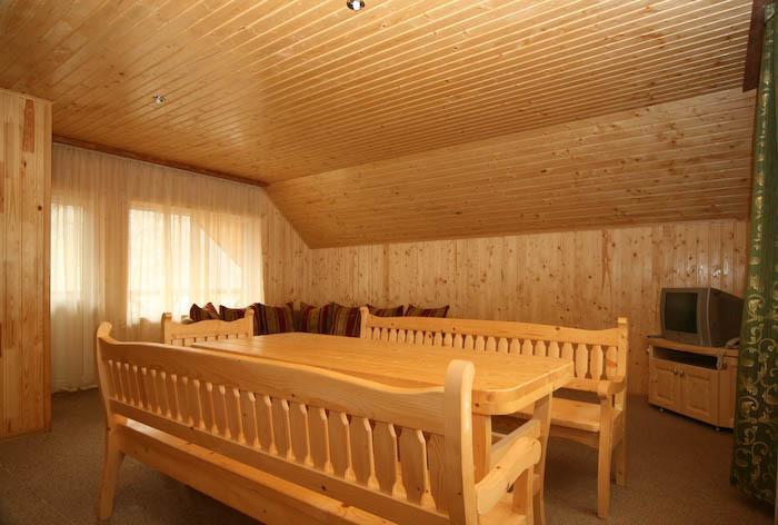 Malyvo Hotel Dilyatyn Extérieur photo