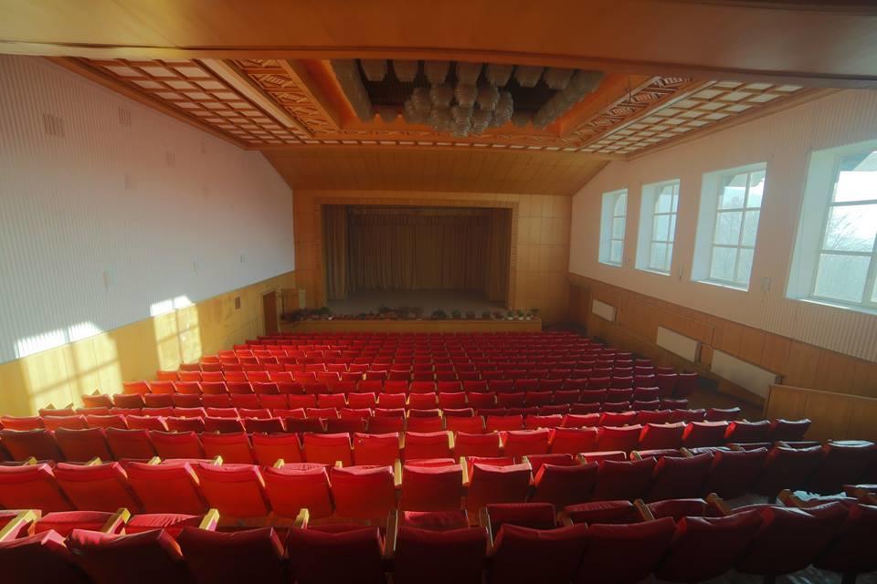 Malyvo Hotel Dilyatyn Extérieur photo